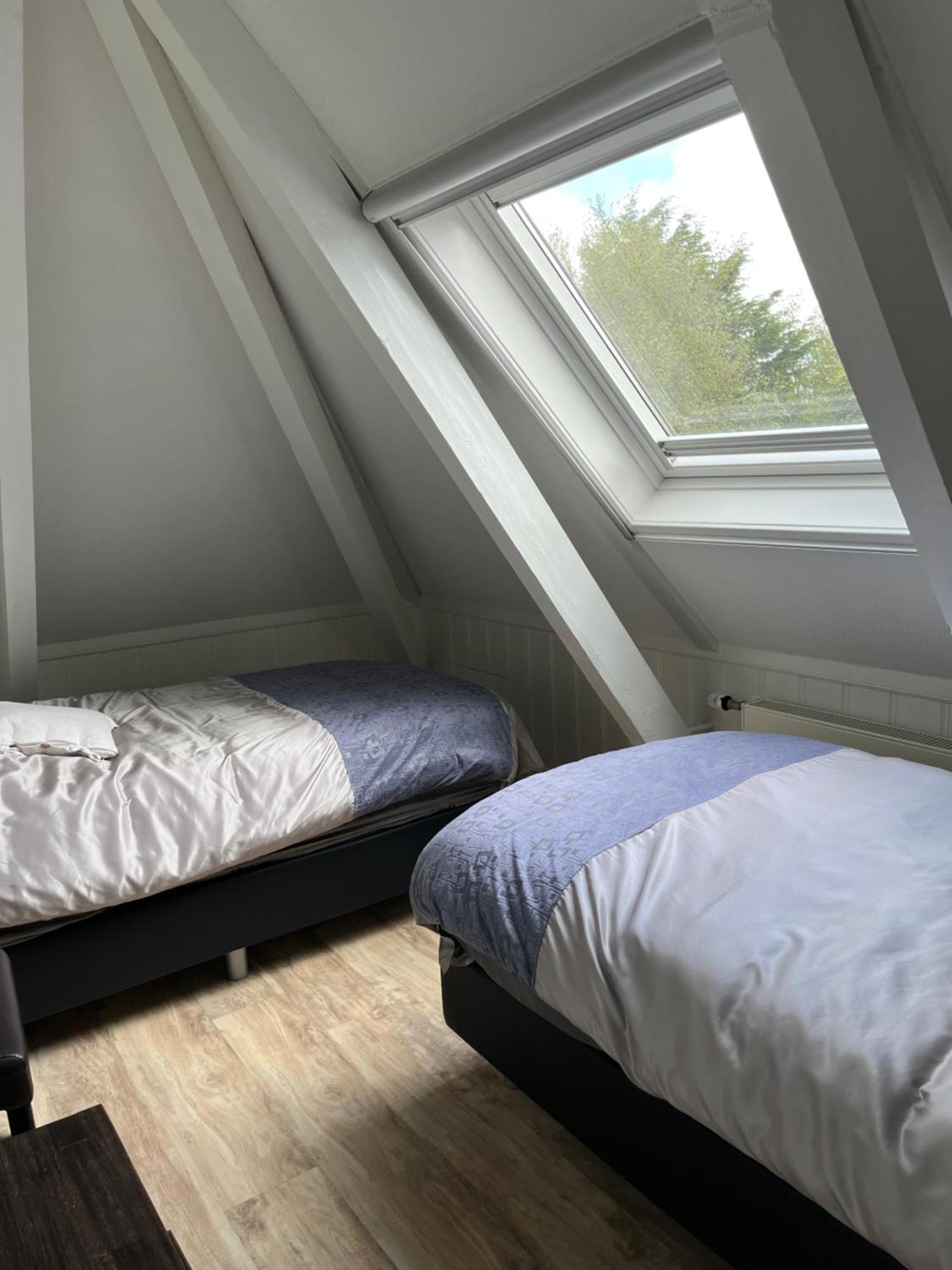 Het Schoolhuis Ferwerd Exteriör bild
